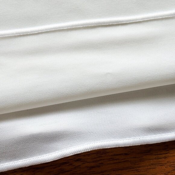 alo White Mesh Sheer Illusion Tank size Small - Picture 8 of 11